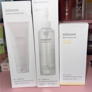 Mixsoon Skincare Set - Cleansing Foam, Cleansing Oil, and Sunscreen